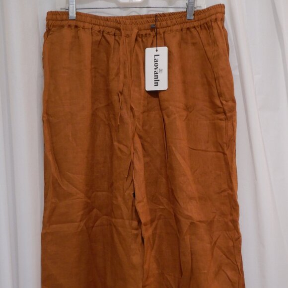 Women's Tan Capris - Picture 2 of 2